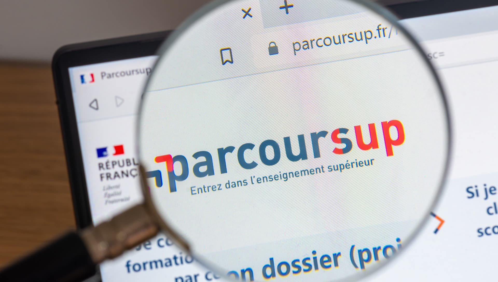 Postuler hors de son académie pour de meilleures chances d’admission en licence