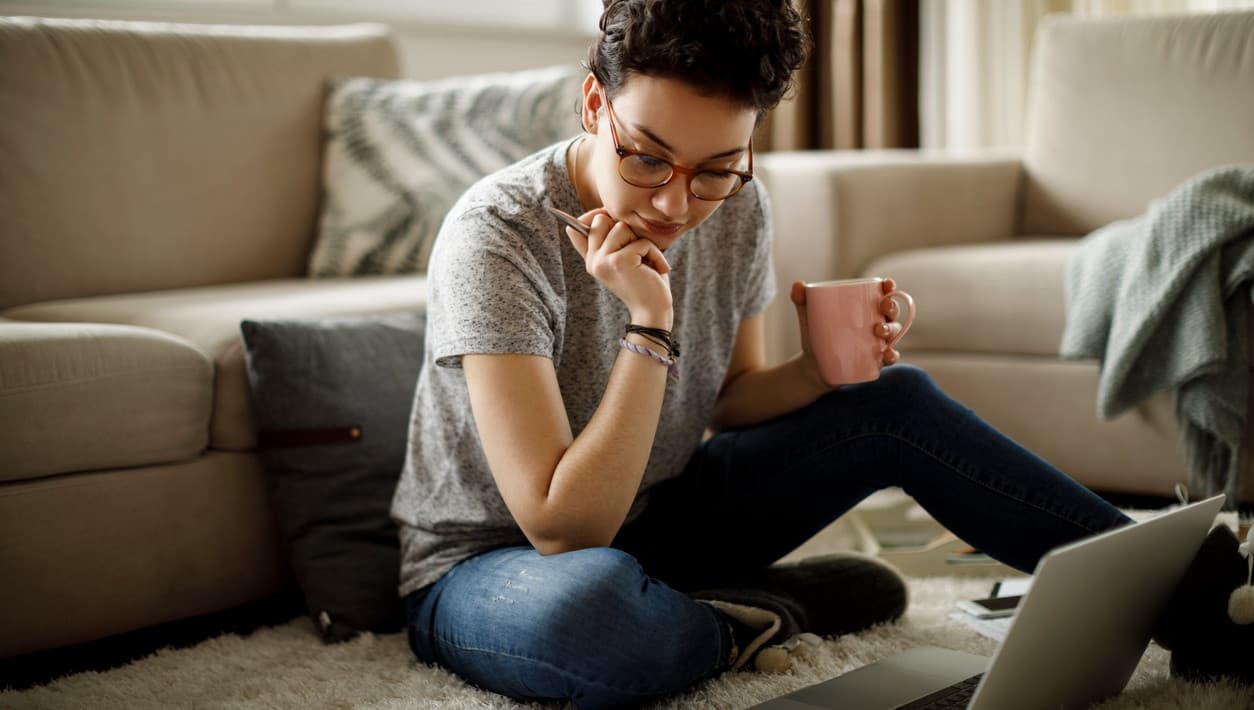 Soumettre un dossier social étudiant pour obtenir une bourse ou un logement CROUS