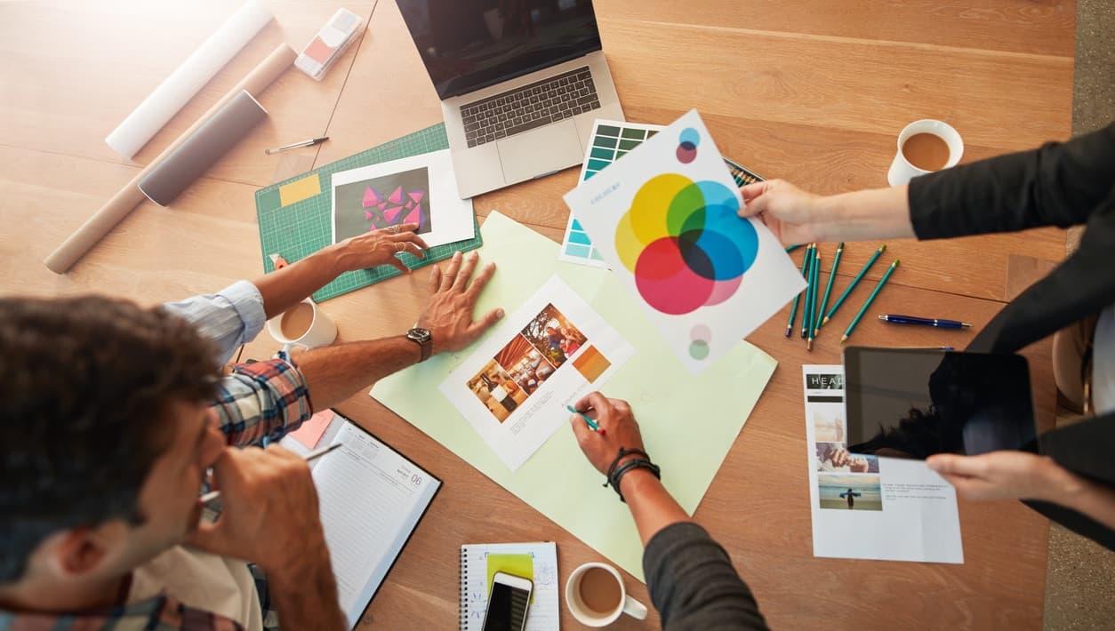 Canva lance Canva Campus France en partenariat avec l'ESSEC Business School et Rocket School
