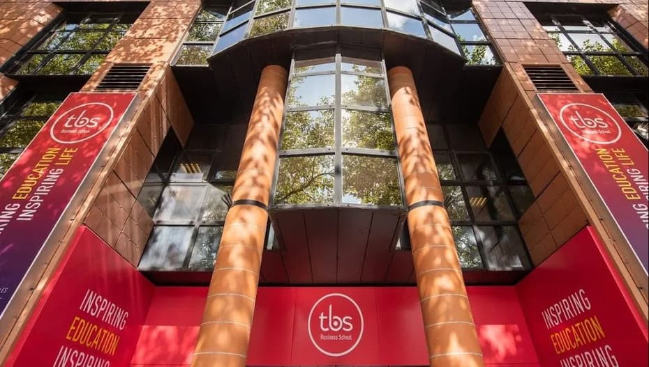TBS Education transforme son PGE face aux défis mondiaux