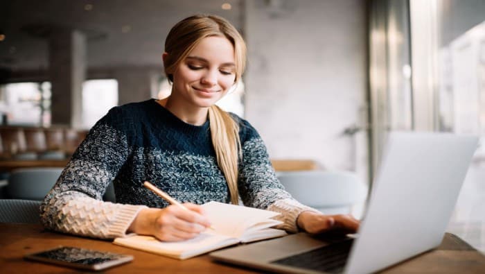 Quels concours ECRICOME pour poursuivre des études en management et commerce après prépa ou bac+2 ?