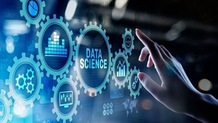 L’emlyon et la Centrale Lyon dispense conjointement d’un bachelor Data Science