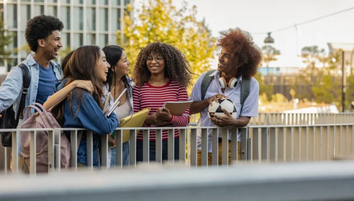 Licence Audiovisuel : Quelles sont les alternatives à l’ENS après une prépa littéraire ?