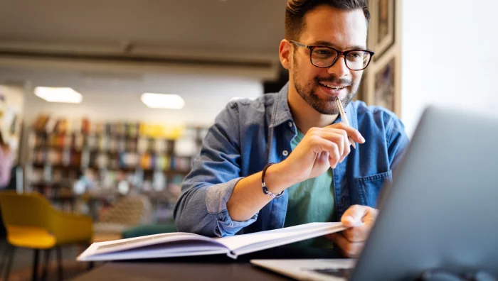 Choisir son école d'ingénieur : conseils des meilleures options postbac en France 