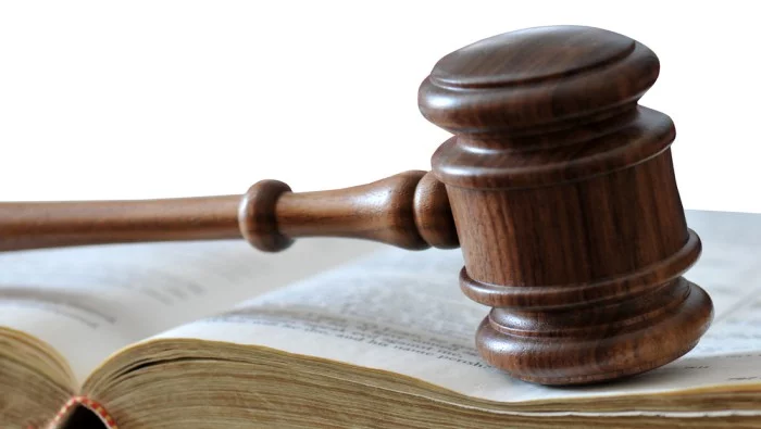 Une FAC de Droit après un BAC L
