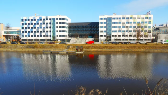 Quelle est la différence entre Polytech et Polytechnique ?