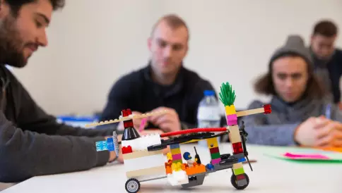Réussir son oral AST pour ICN Business School : tout savoir
